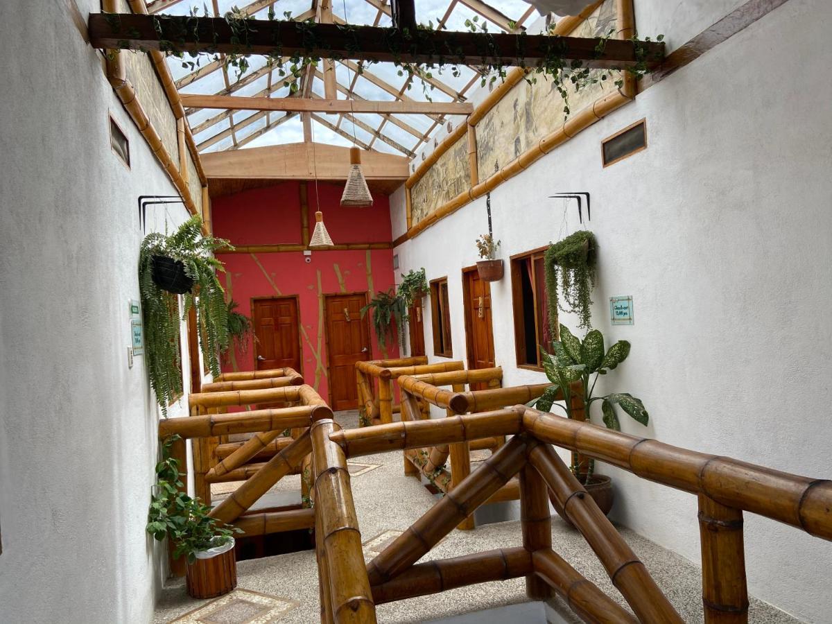 Bed and breakfast Karukera Montañita
